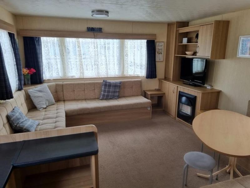 8 Berth Caravan Pg30 Chapel Saint Leonards Exterior foto