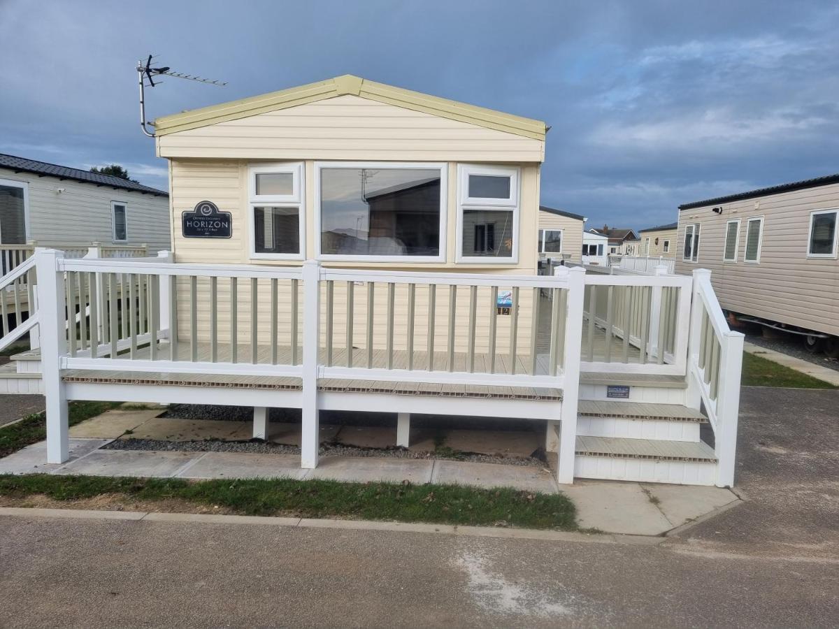 8 Berth Caravan Pg30 Chapel Saint Leonards Exterior foto
